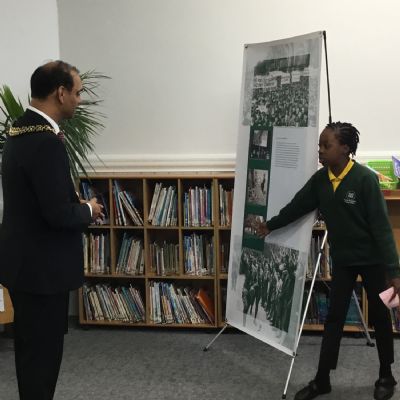 The Lord Mayor visits Penny Oaks