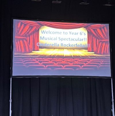 Performances at the Bradford Palyhouse